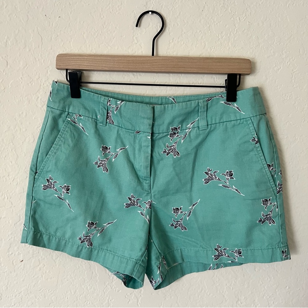 Loft Floral Light Blue Summer Shorts Size 2